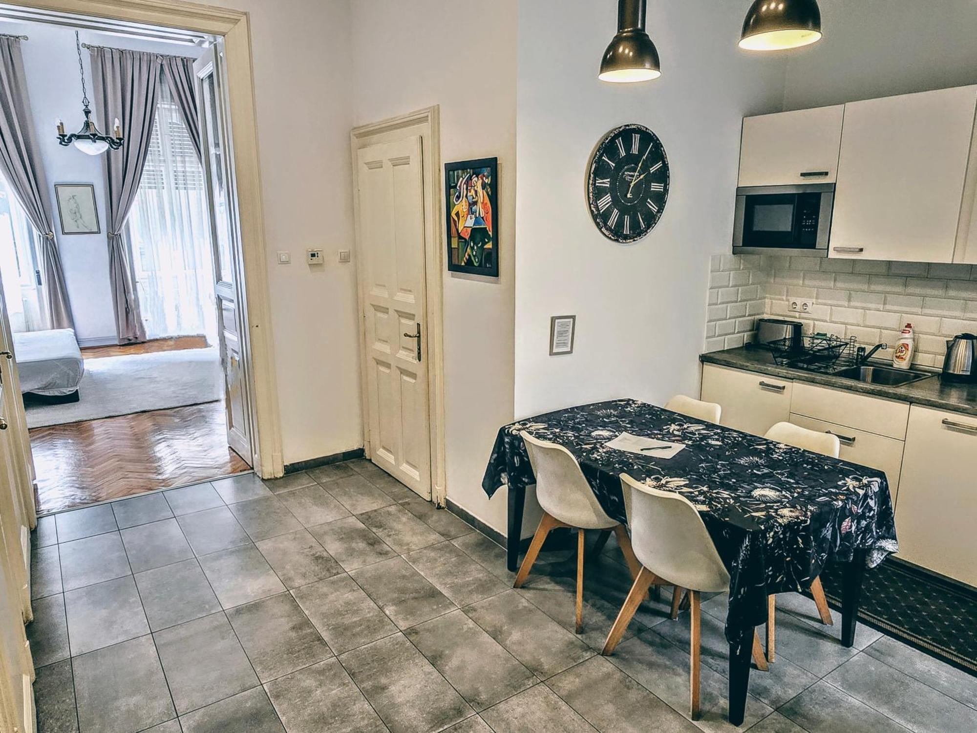 Christoph'S Central Apartment Budapest Exteriör bild